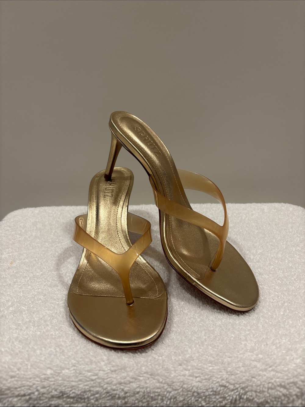 SCHUTZ Metallic Gold Stiletto Thong Sandals